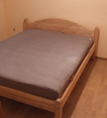 Dvigulė medinė miegamojo lova. Medis uosis (ML1)