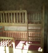 Medinė dviaukštė lova vaikams. Medis uosis. Kopetėlės (DVL24)