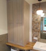 Vonios kambario baldai iš natūralaus medžio uosio (MG0)
